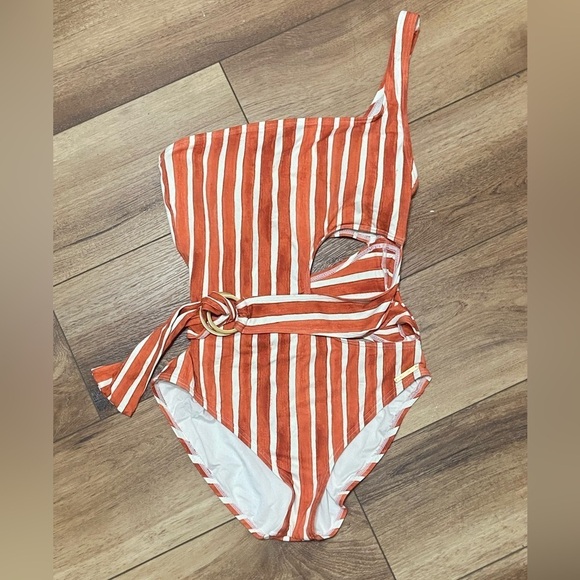 Vince Camuto EUC PAPAYA One Shoulder Wrap One-Piece Swimsuit size 12 - Picture 3 of 8